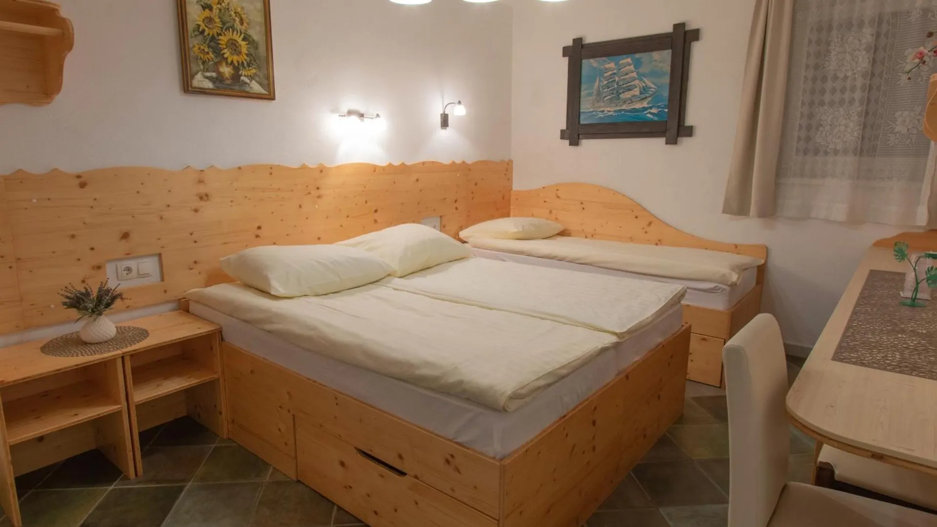 Mama'S House Hostel Cerklje na Gorenjskem Slovenia