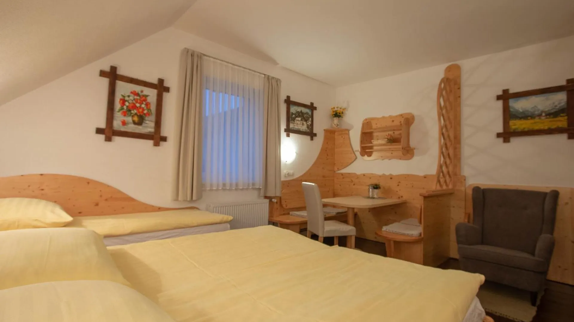 Mama'S House Hostel Cerklje na Gorenjskem 0*,  Slovenia