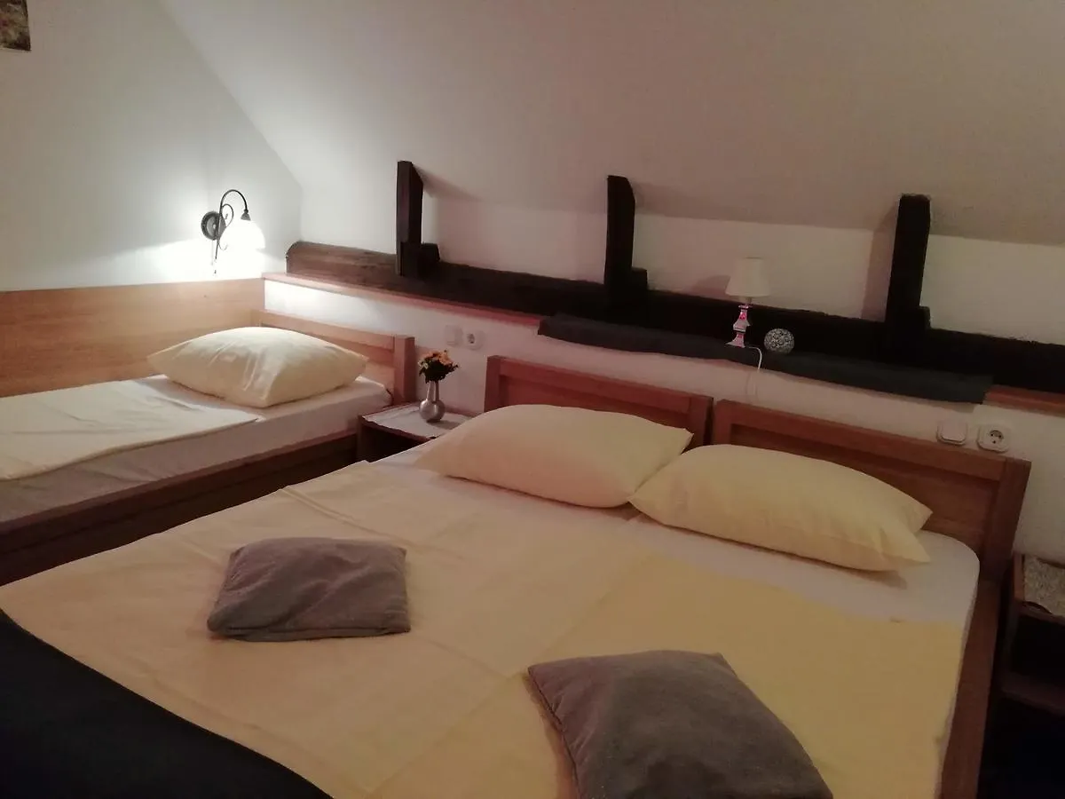 Mama'S House Hostel Cerklje na Gorenjskem